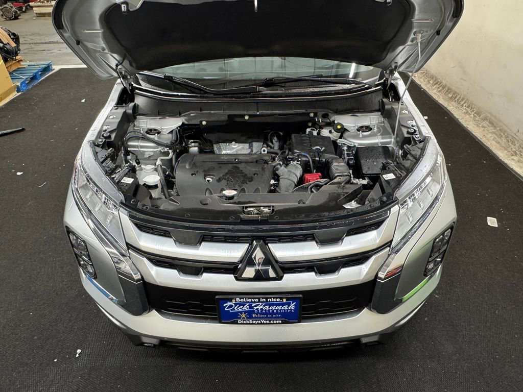 Used 2024 Mitsubishi Outlander Sport SE image 11