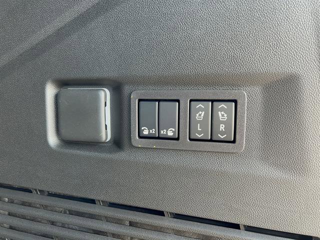 New 2025 Chevrolet Tahoe High Country image 13