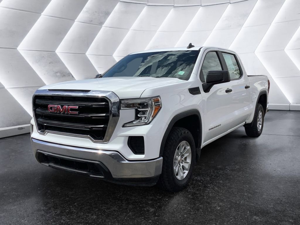 Used 2020 GMC Sierra 1500 2WD Crew Cab w/ Sierra Value Package image 3