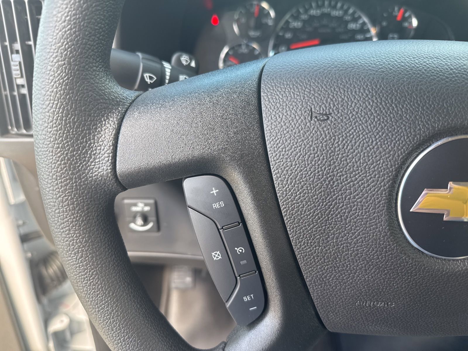 New 2026 Chevrolet Express 2500 w/ Driver Convenience Package RWD image 17