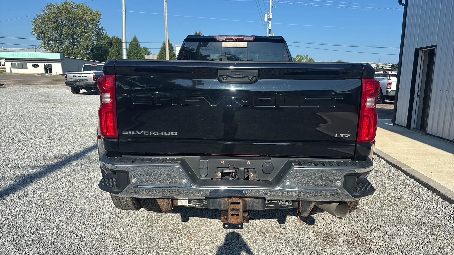 Used 2022 Chevrolet Silverado 3500 LTZ w/ LTZ Convenience Package AWD/4WD image 5