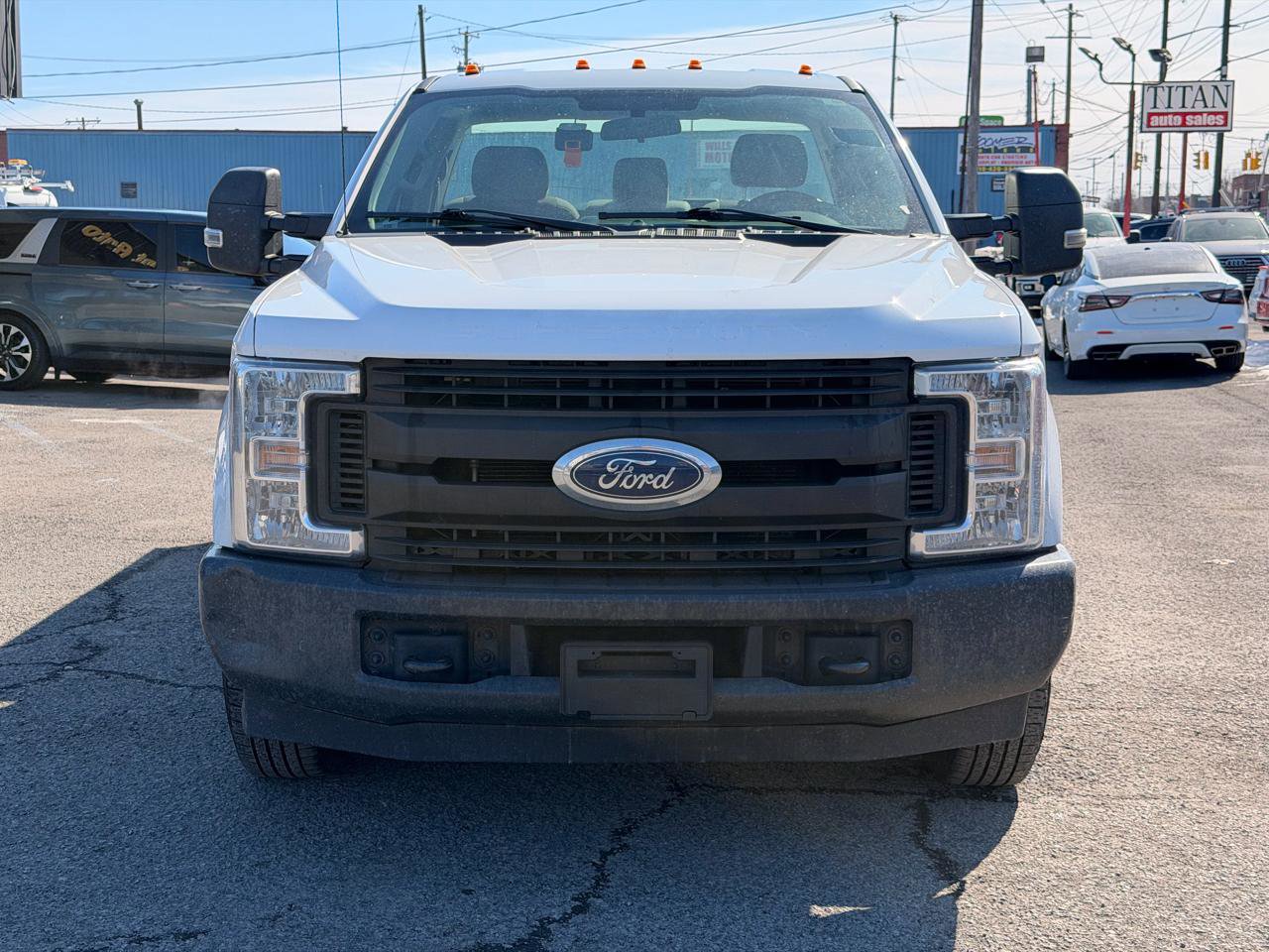 Used 2018 Ford F350 XL w/ Power Equipment Group RWD image 2