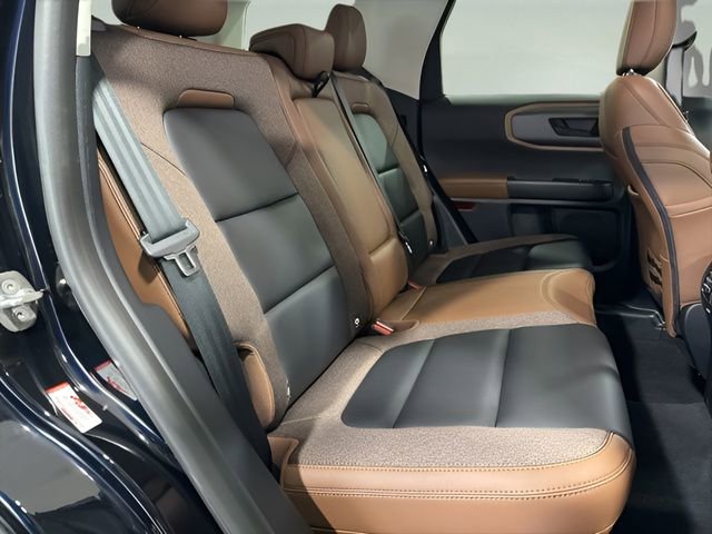 Used 2025 Ford Bronco Sport Outer Banks image 32