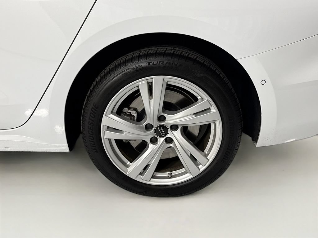 Certified 2025 Audi A5 2.0T Premium Plus w/ Premium Plus AWD/4WD image 32