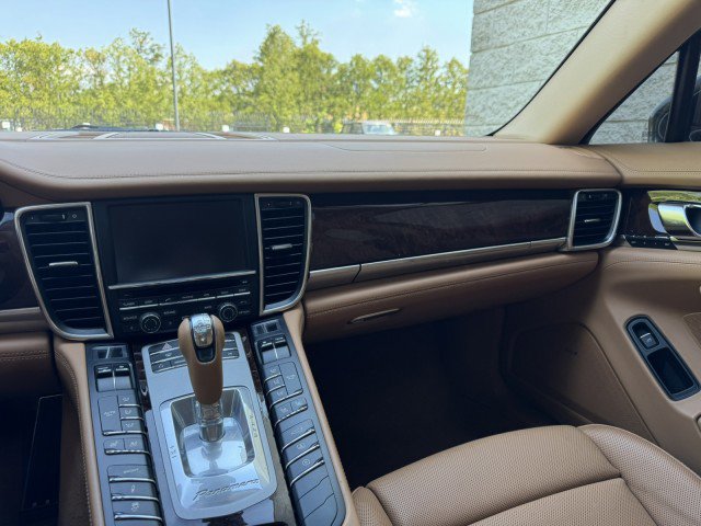 Used 2010 Porsche Panamera 4S AWD/4WD image 30