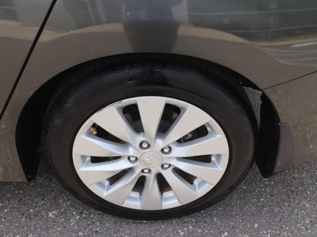 Used 2013 Honda Accord EX image 23
