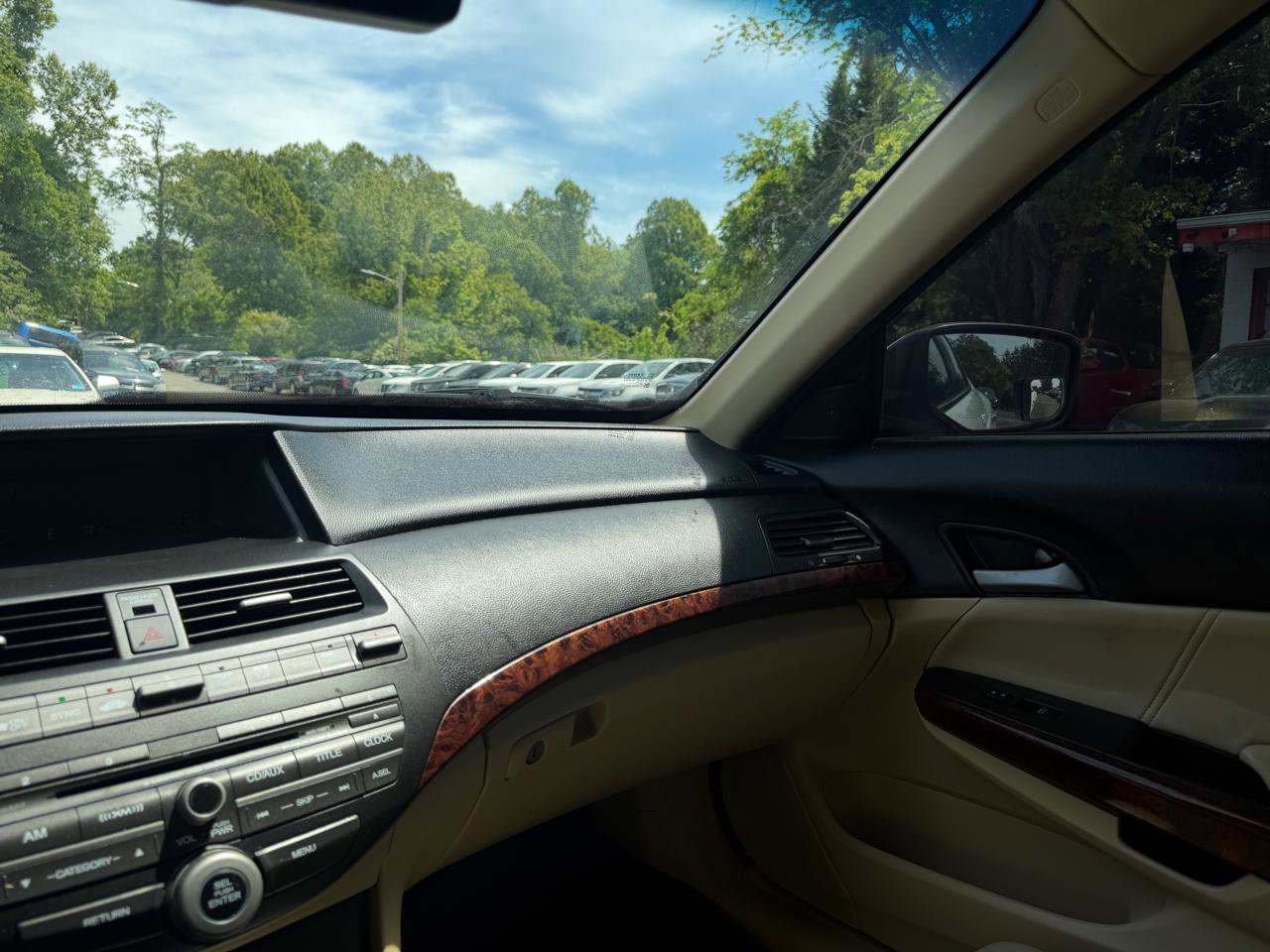 Used 2012 Honda Crosstour EX-L image 24