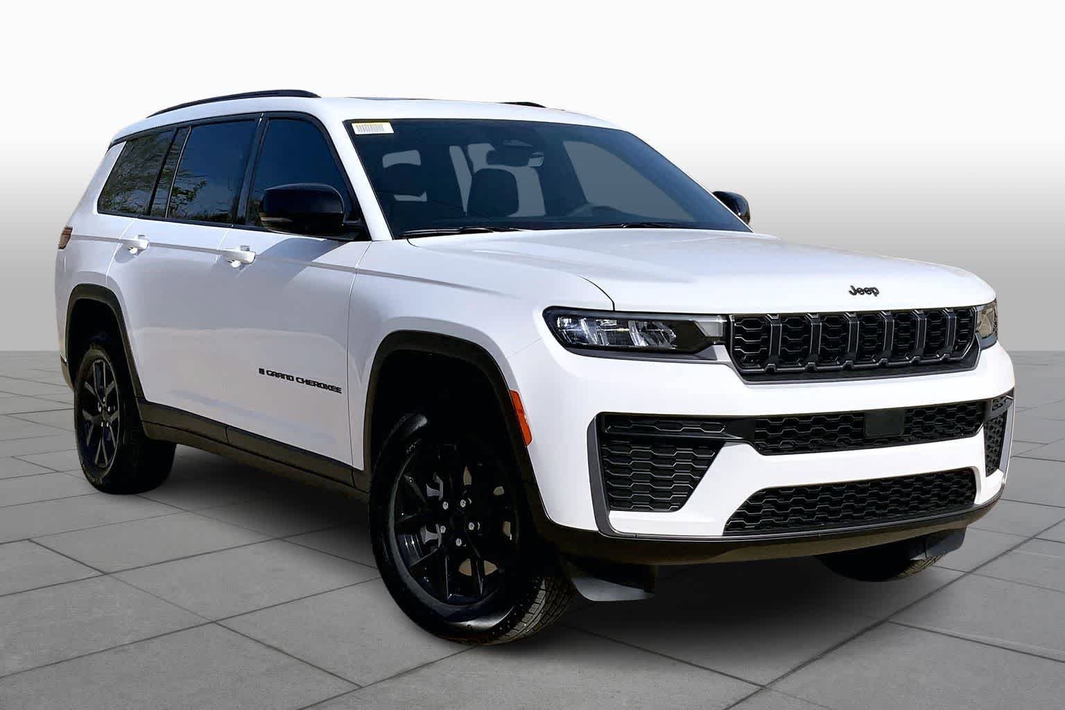 New 2026 Jeep Grand Cherokee L 4WD image 2