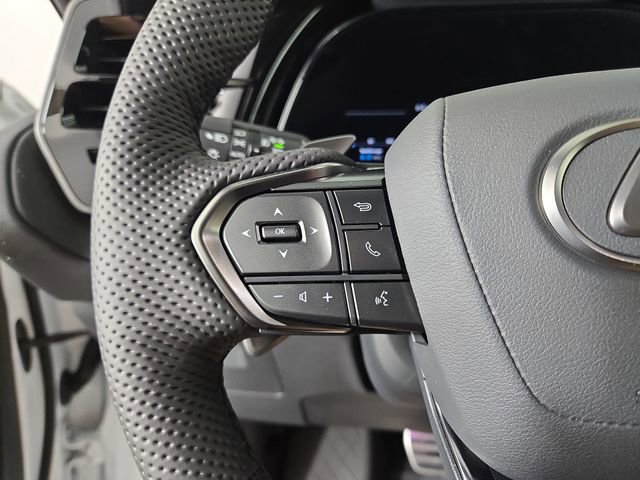 New 2026 Lexus TX 500h AWD image 23