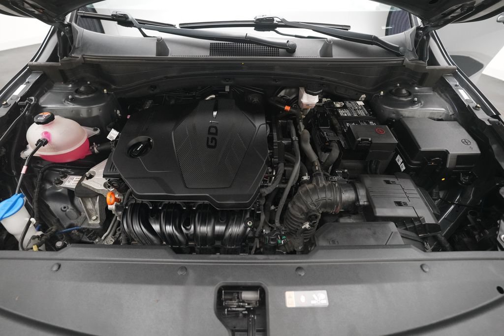 Used 2023 Kia Sportage X-Line w/ X-Line Premium Package AWD/4WD image 3