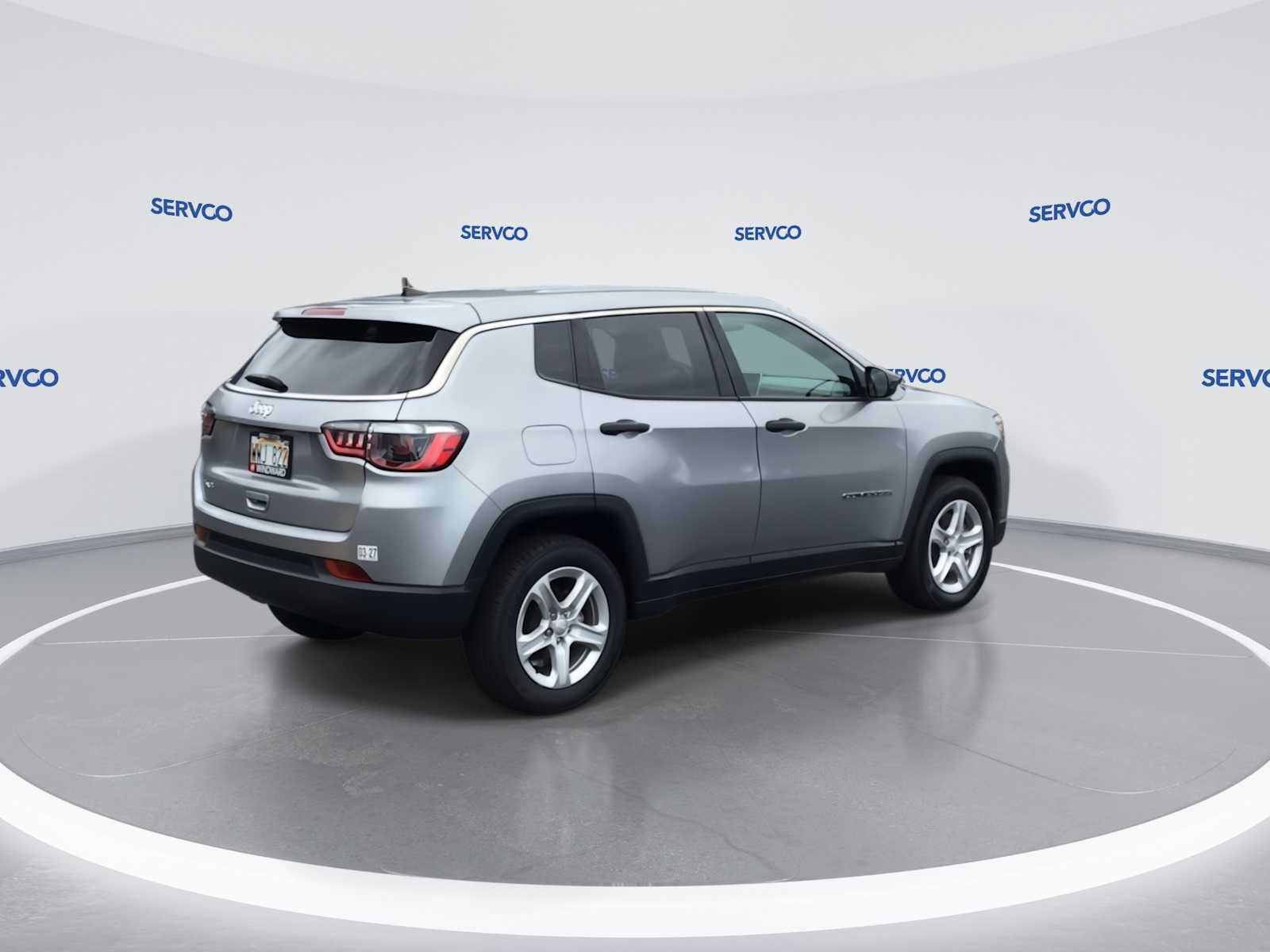Used 2023 Jeep Compass Sport AWD/4WD image 8