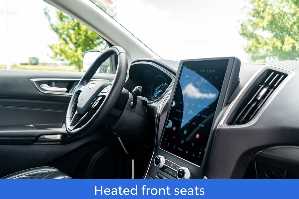 Used 2024 Ford Edge Titanium image 12