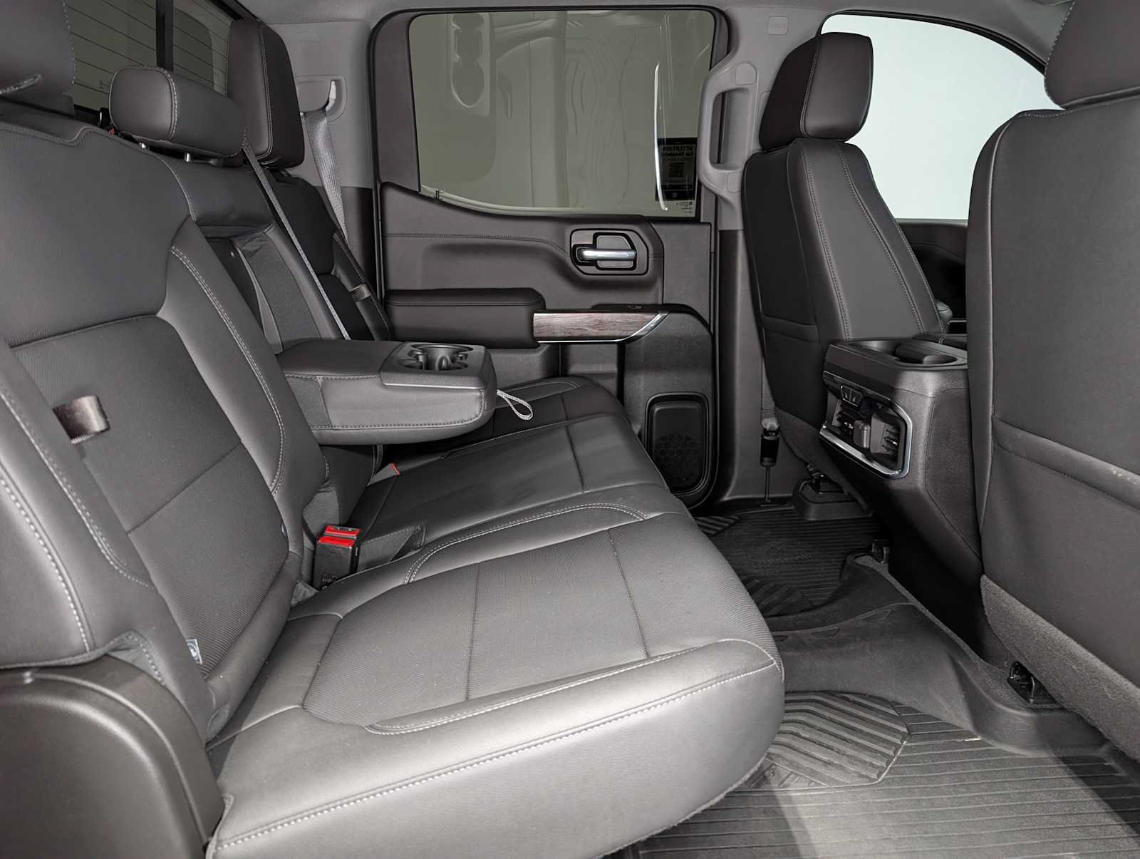 Certified 2021 Chevrolet Silverado 1500 LTZ w/ Z71 Off-Road Package AWD/4WD image 41