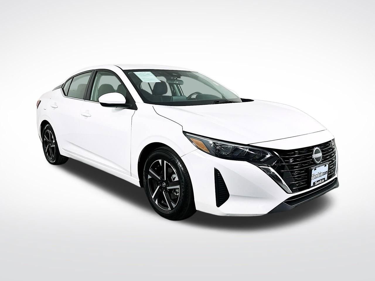 Used 2024 Nissan Sentra SV image 1