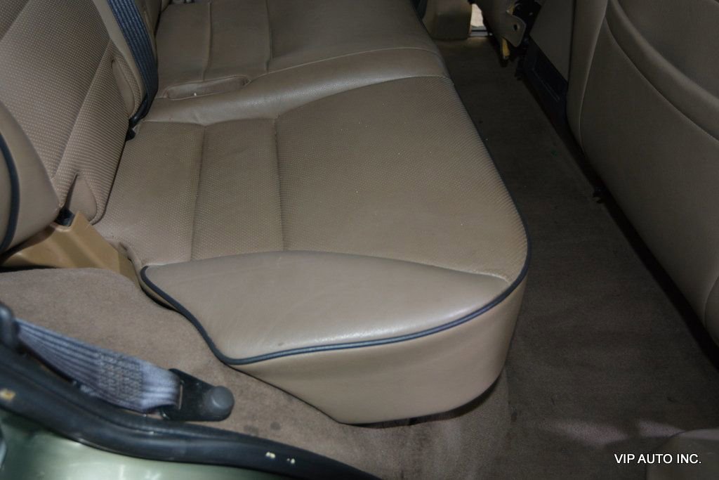 Used 2000 Land Rover Discovery image 26