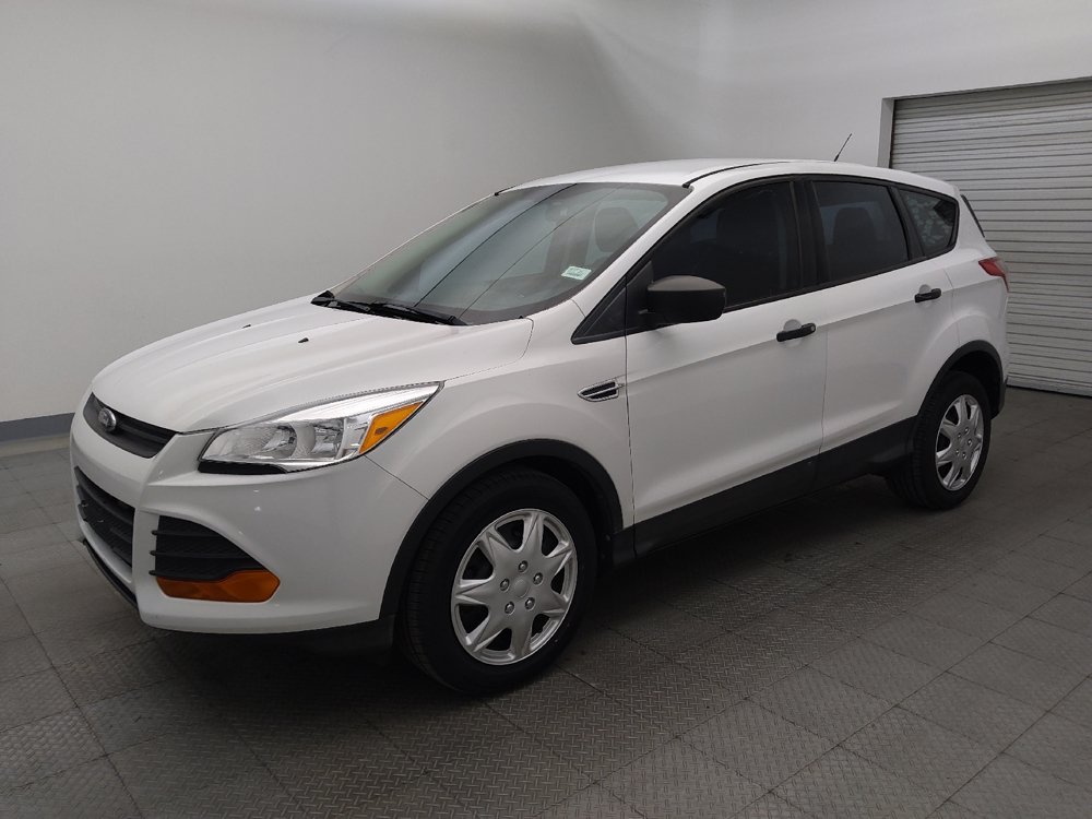 Used 2014 Ford Escape S FWD image 2