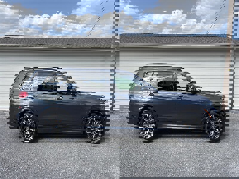 Used 2021 BMW X7 M50i w/ Dynamic Handling Package