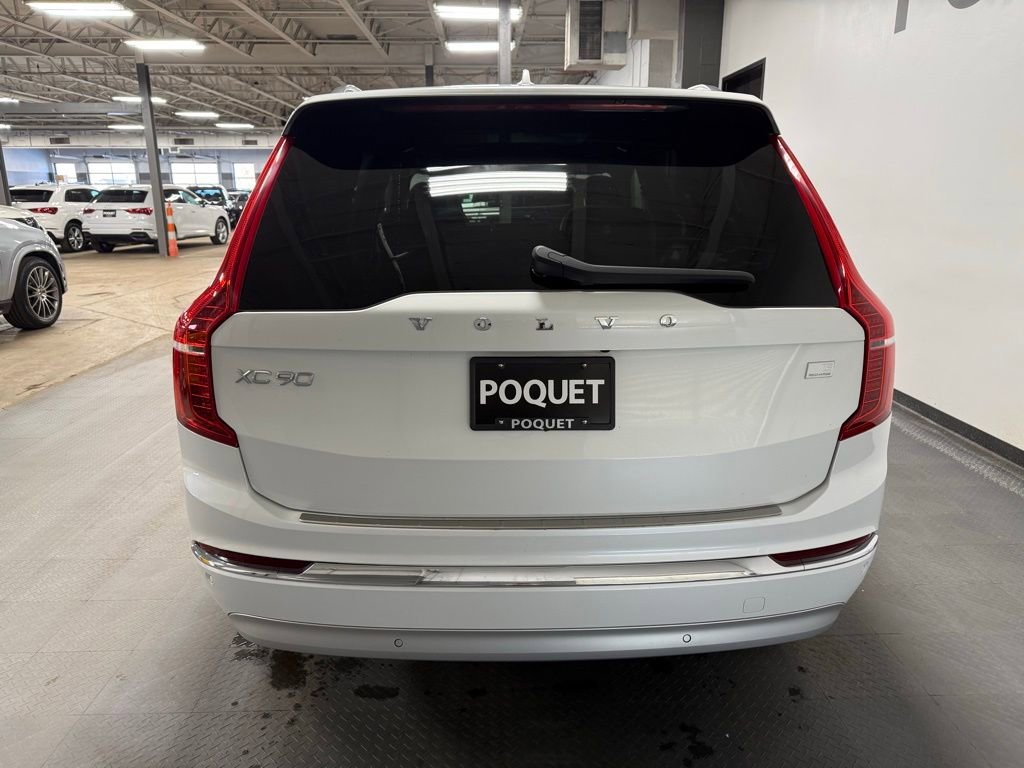 Used 2022 Volvo XC90 T8 Inscription w/ Lounge Package image 5
