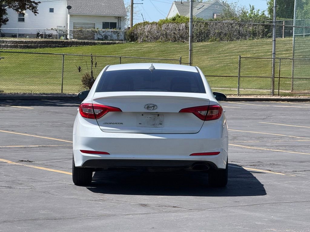 Used 2017 Hyundai Sonata SE FWD image 6