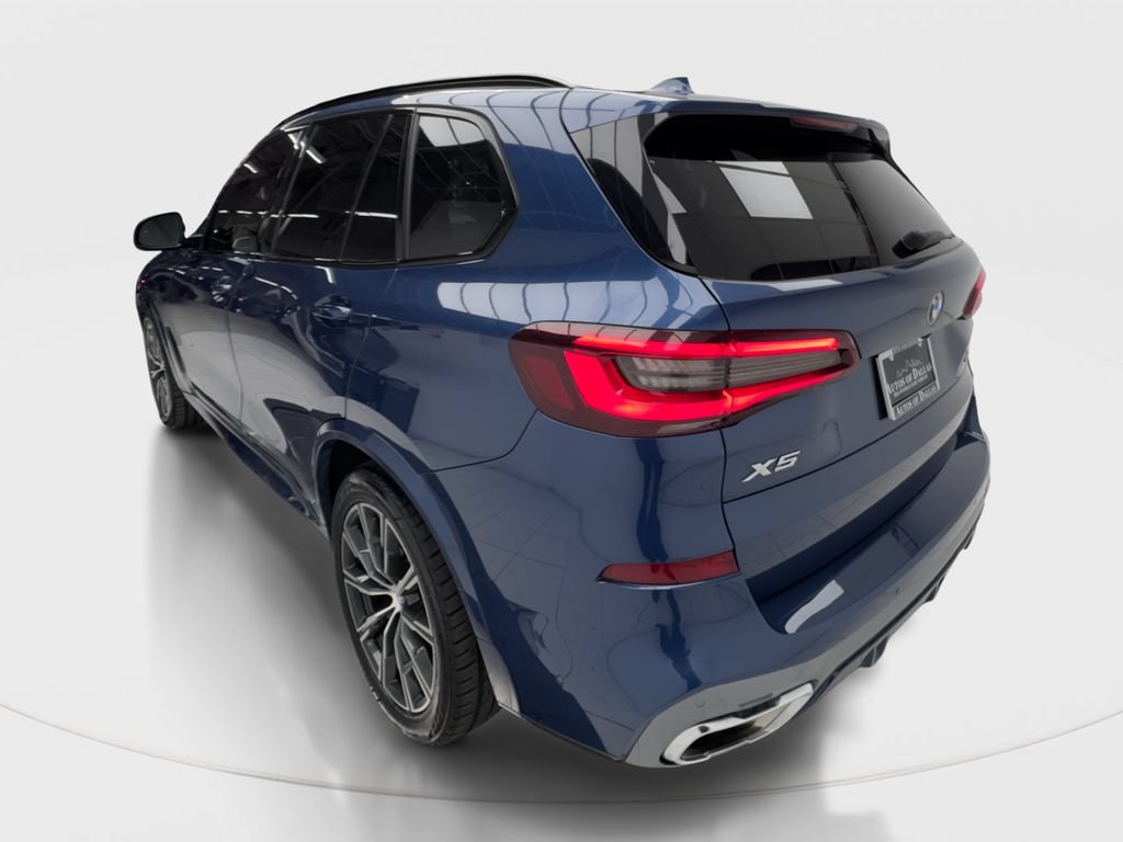 Used 2023 BMW X5 sDrive40i w/ M Sport Package RWD image 10
