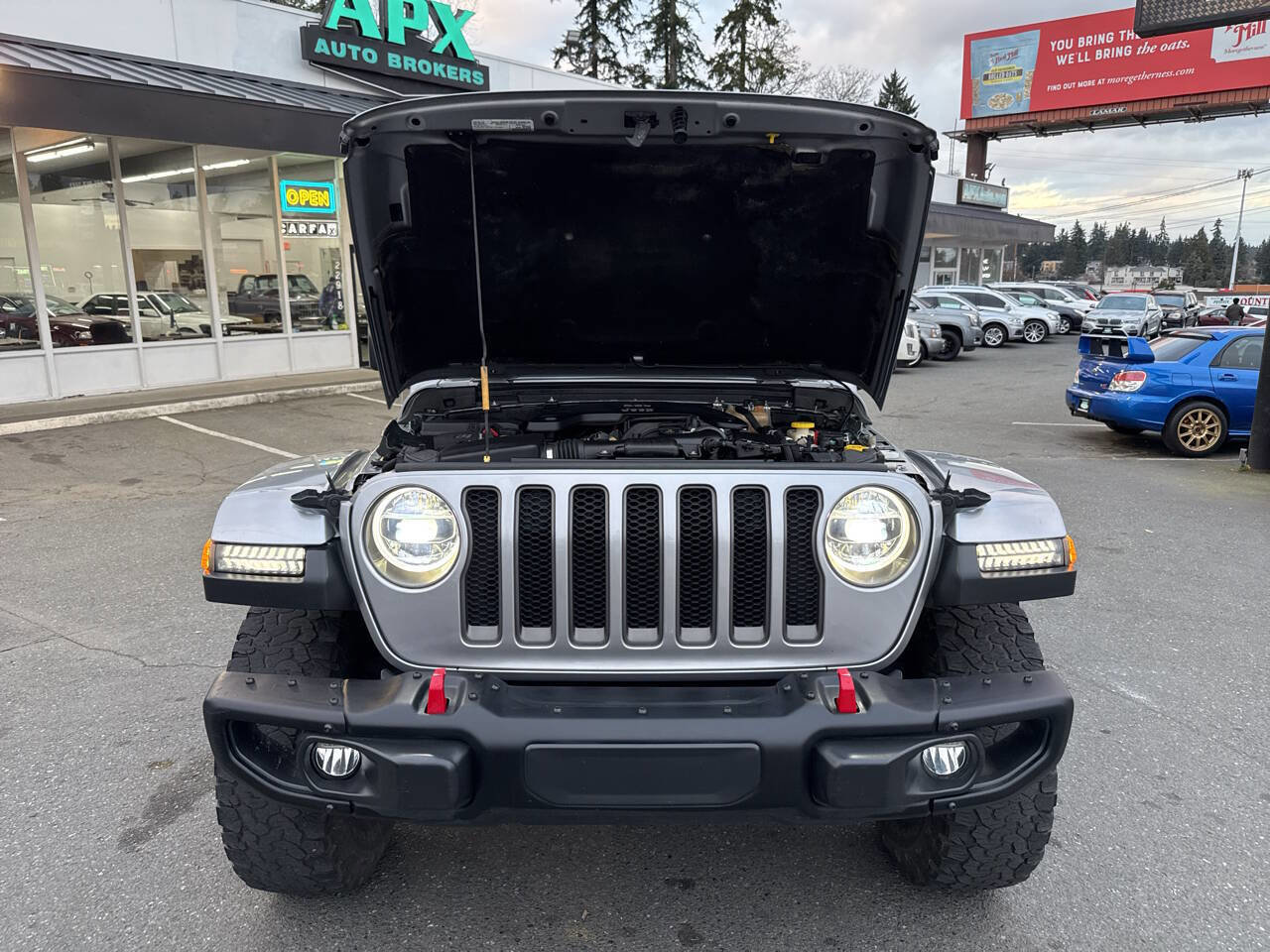 Used 2018 Jeep Wrangler Unlimited Rubicon w/ Uconnect 4C Nav & Sound Group image 11
