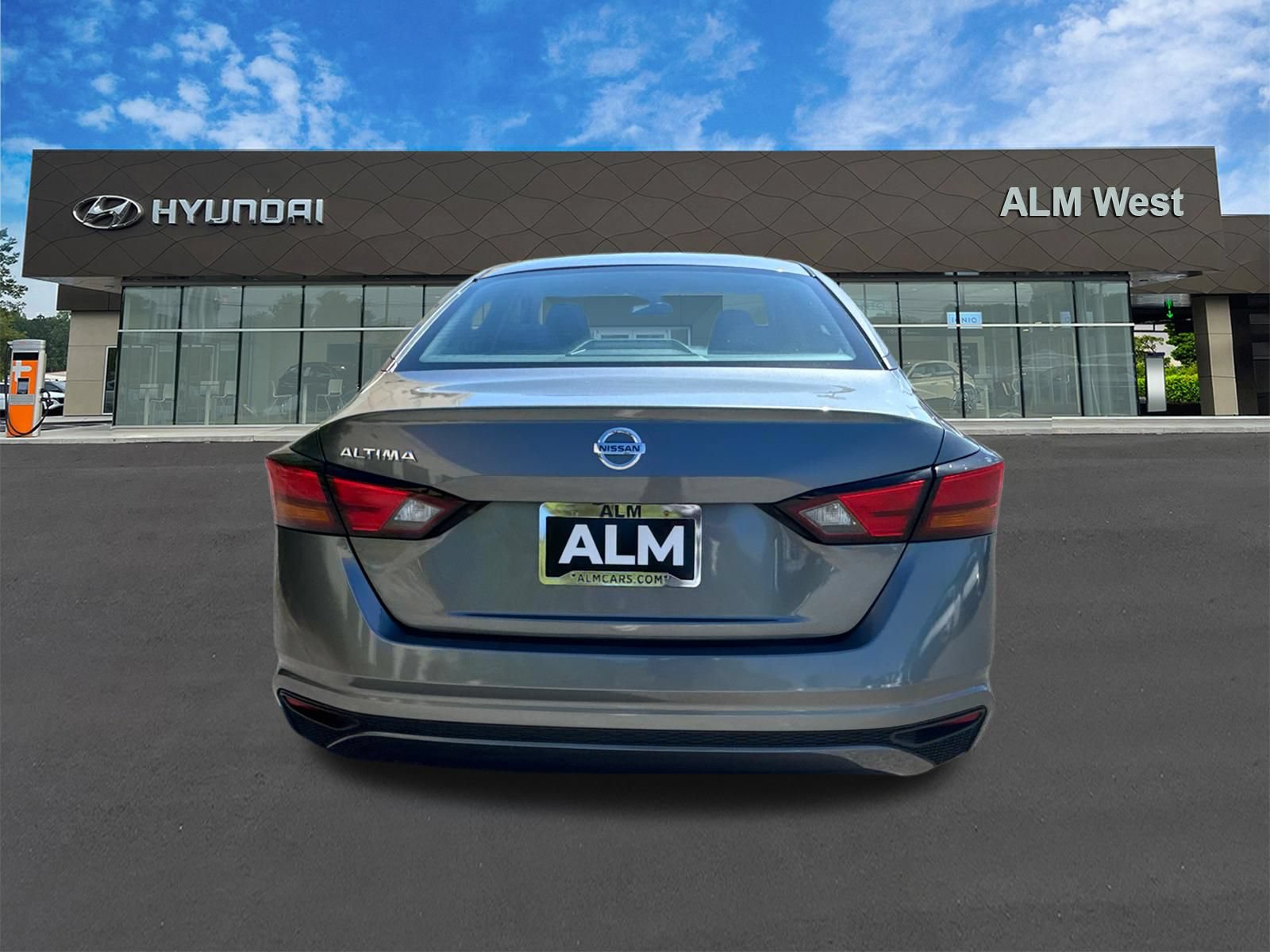 Used 2022 Nissan Altima 2.5 S FWD image 6