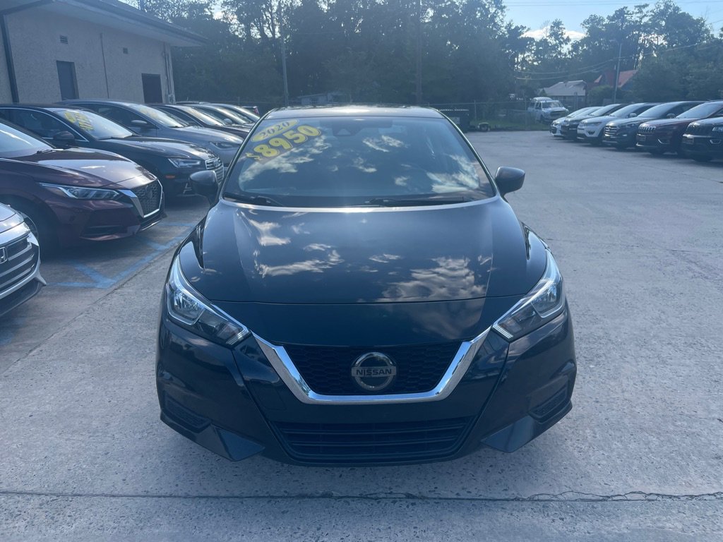 Used 2020 Nissan Versa S image 3