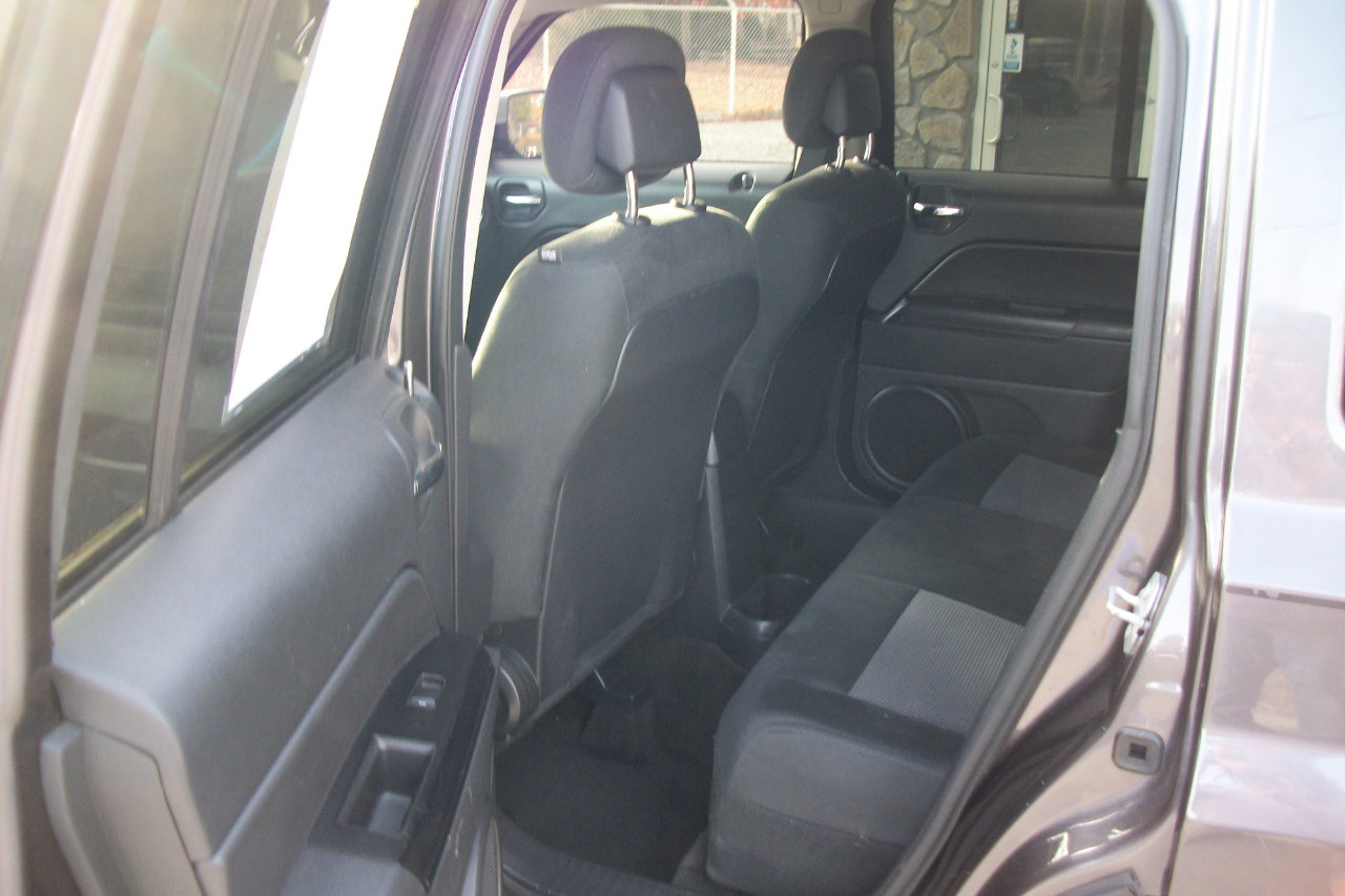 Used 2015 Jeep Patriot Sport w/ Power Value Group image 5