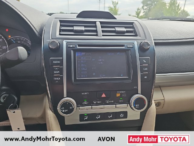 Used 2013 Toyota Camry LE FWD image 14