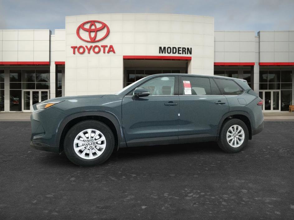 Certified 2026 Toyota Grand Highlander XLE FWD image 42