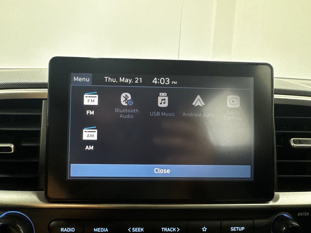 Used 2025 Hyundai Venue SEL FWD image 32