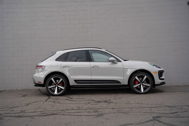 New 2026 Porsche Macan S image 8