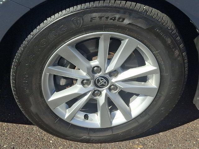 Used 2025 Toyota Camry LE FWD image 8