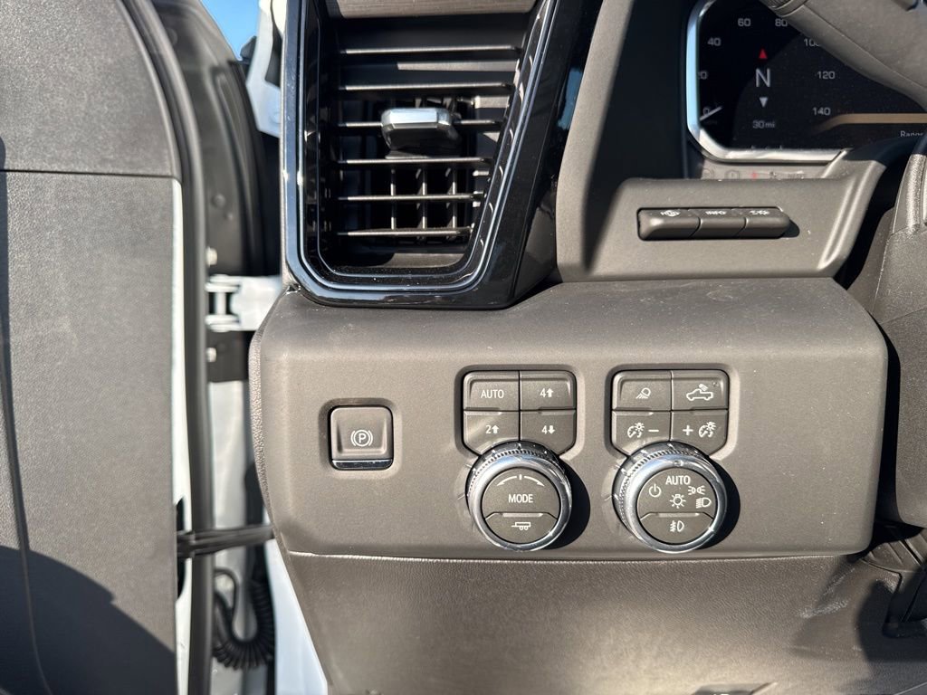 New 2026 GMC Sierra 2500 AT4 w/ AT4 Premium Plus Package image 14