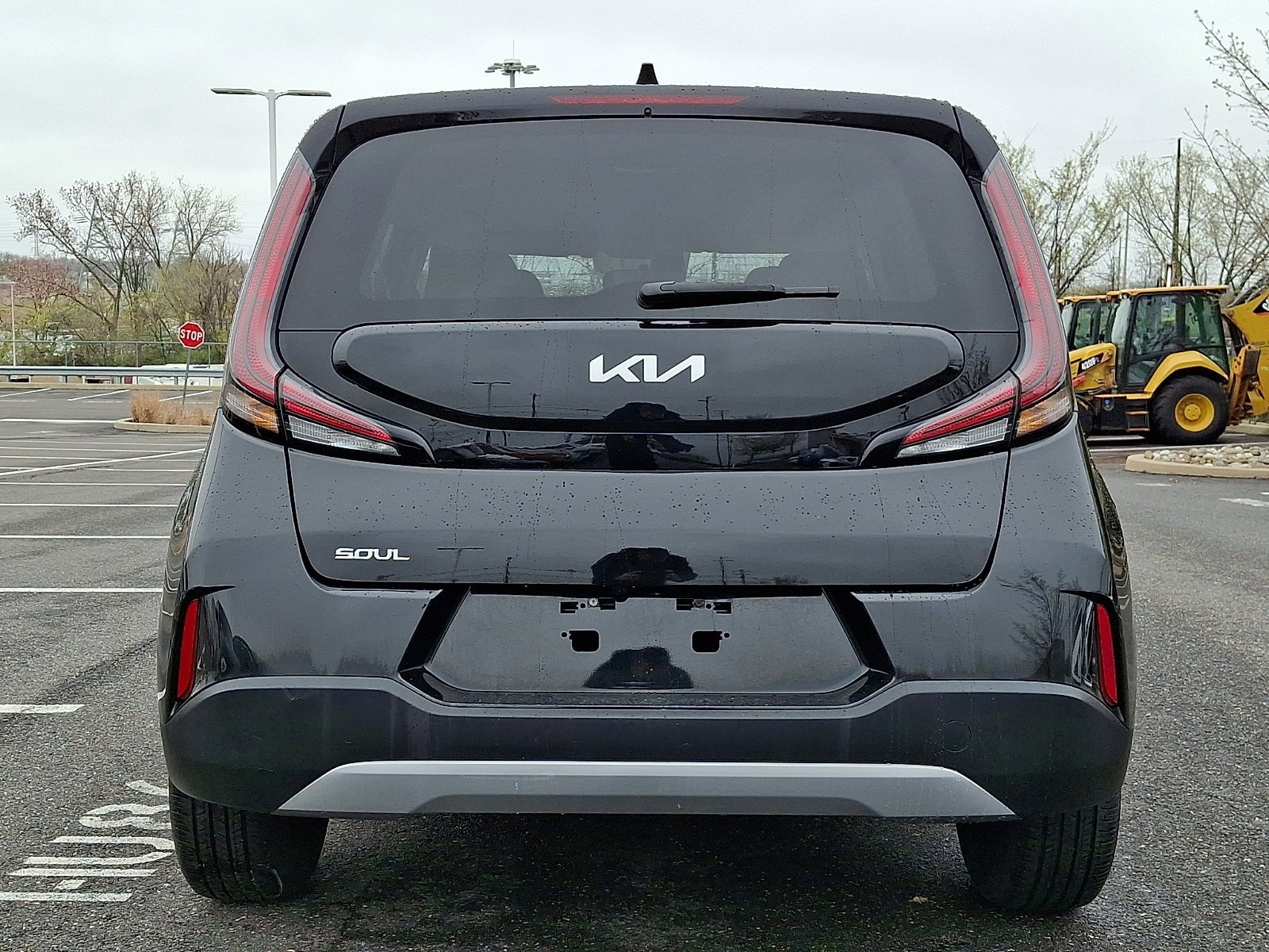 Used 2023 Kia Soul LX FWD image 5