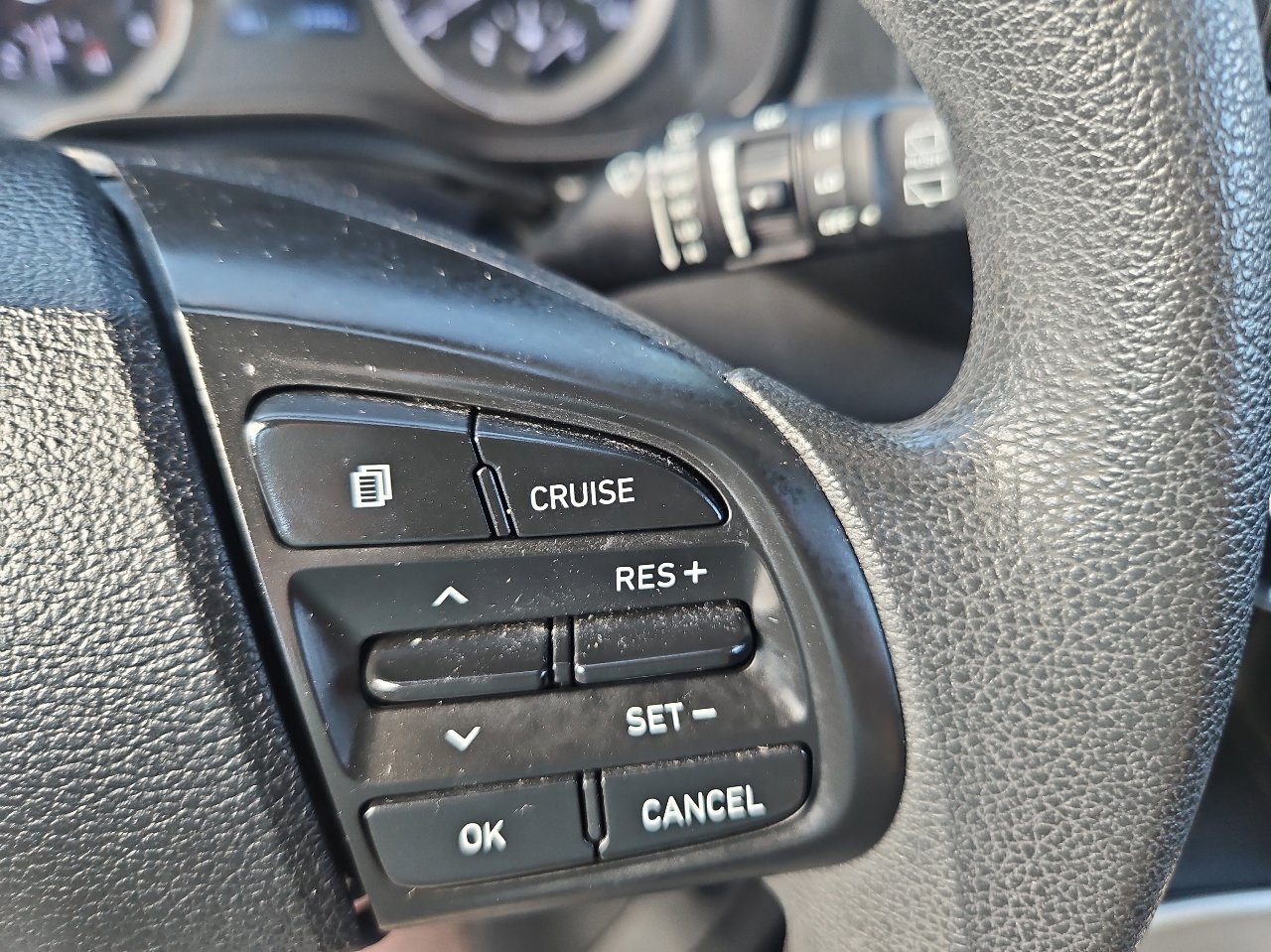 Used 2020 Hyundai Venue SEL image 27