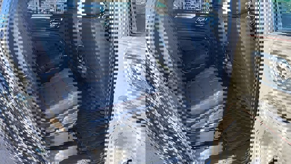 Certified 2024 Chevrolet Tahoe RST w/ Luxury Package image 19