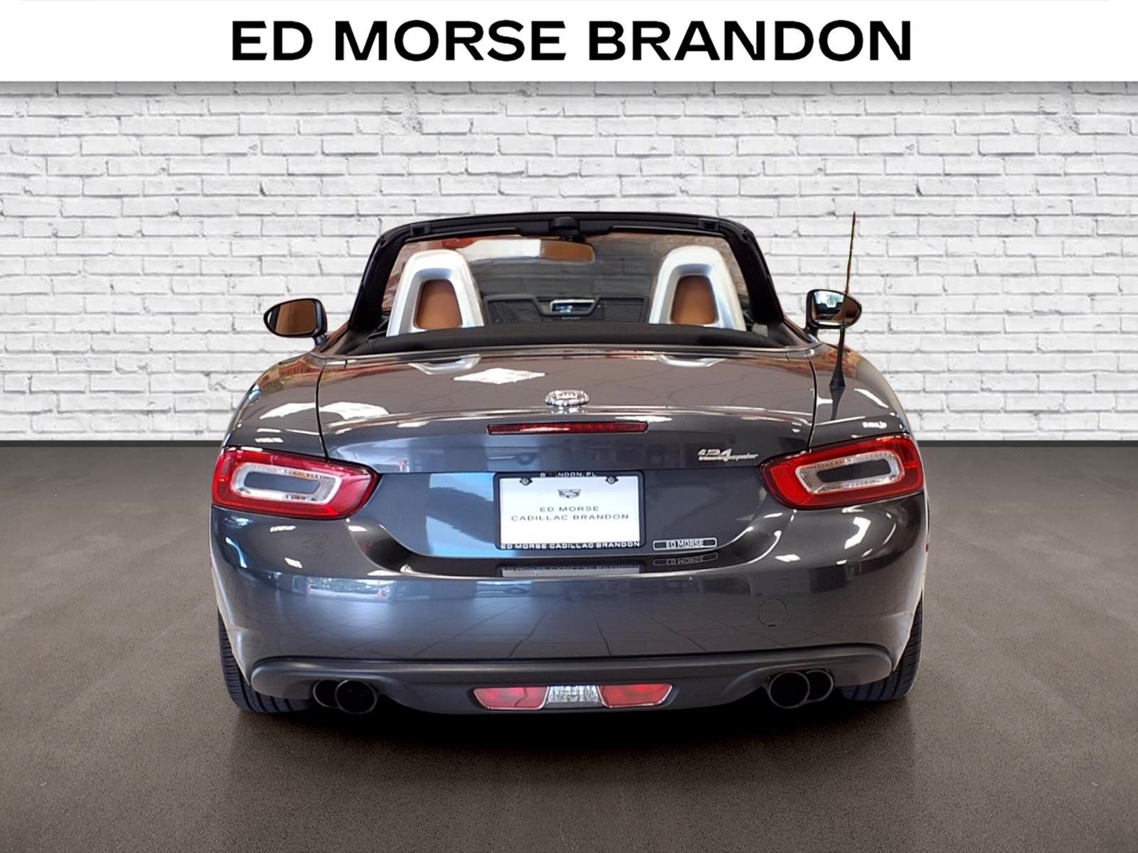 Used 2018 FIAT 124 Spider Lusso RWD image 4