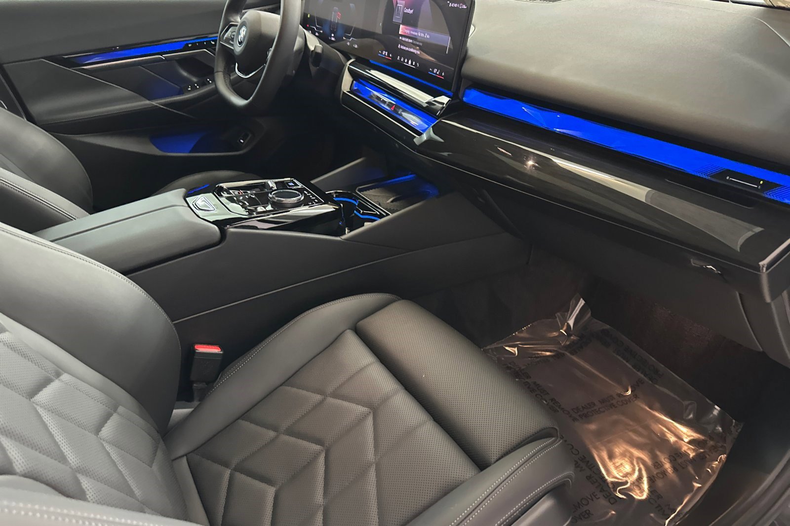Certified 2024 BMW i5 eDrive40i w/ Premium Package RWD image 33