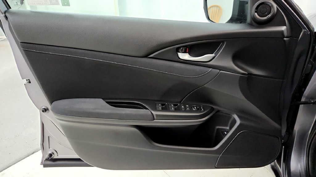 Used 2020 Honda Insight EX image 22