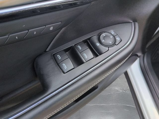 Used 2023 Buick Envision Essence w/ Sport Touring Package AWD/4WD image 16