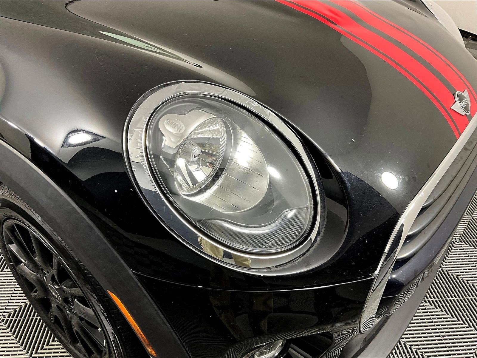 Used 2018 MINI Cooper 2-Door Hardtop FWD image 30