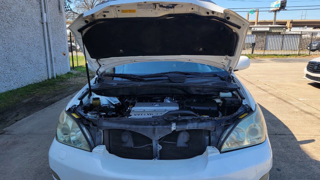Used 2005 Lexus RX 330 image 29