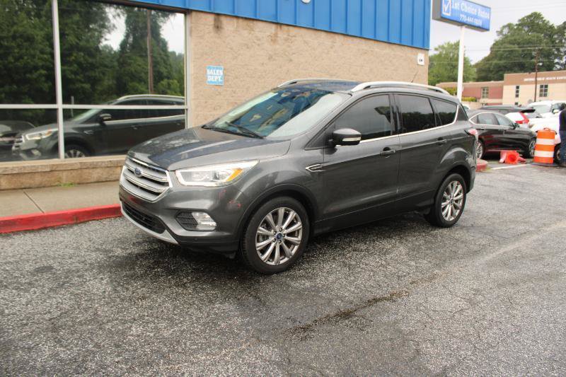 Used 2018 Ford Escape Titanium FWD image 3