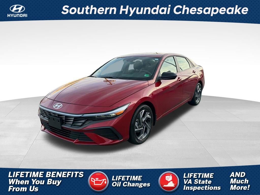 Used 2025 Hyundai Elantra Sport image 1