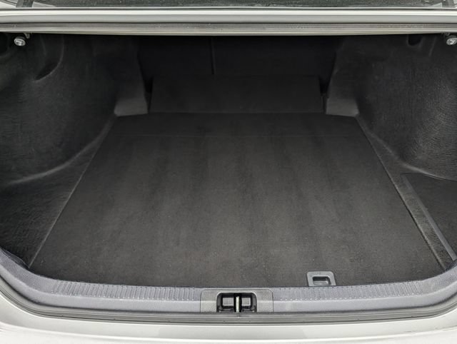 Used 2025 Toyota Camry LE FWD image 27