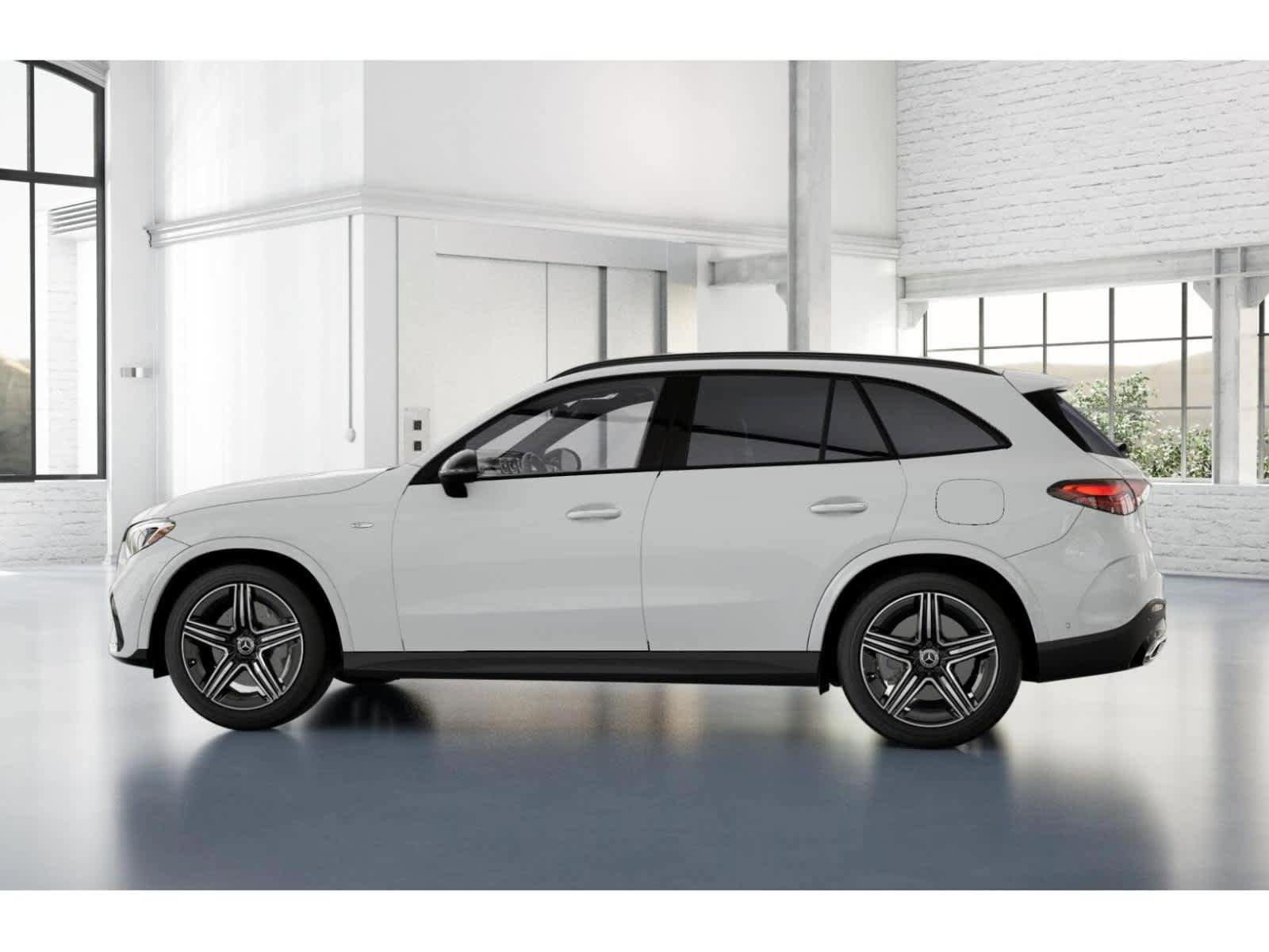 Used 2025 Mercedes-Benz GLC 350e 4MATIC image 32