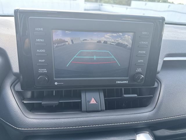 Used 2022 Toyota RAV4 LE image 24