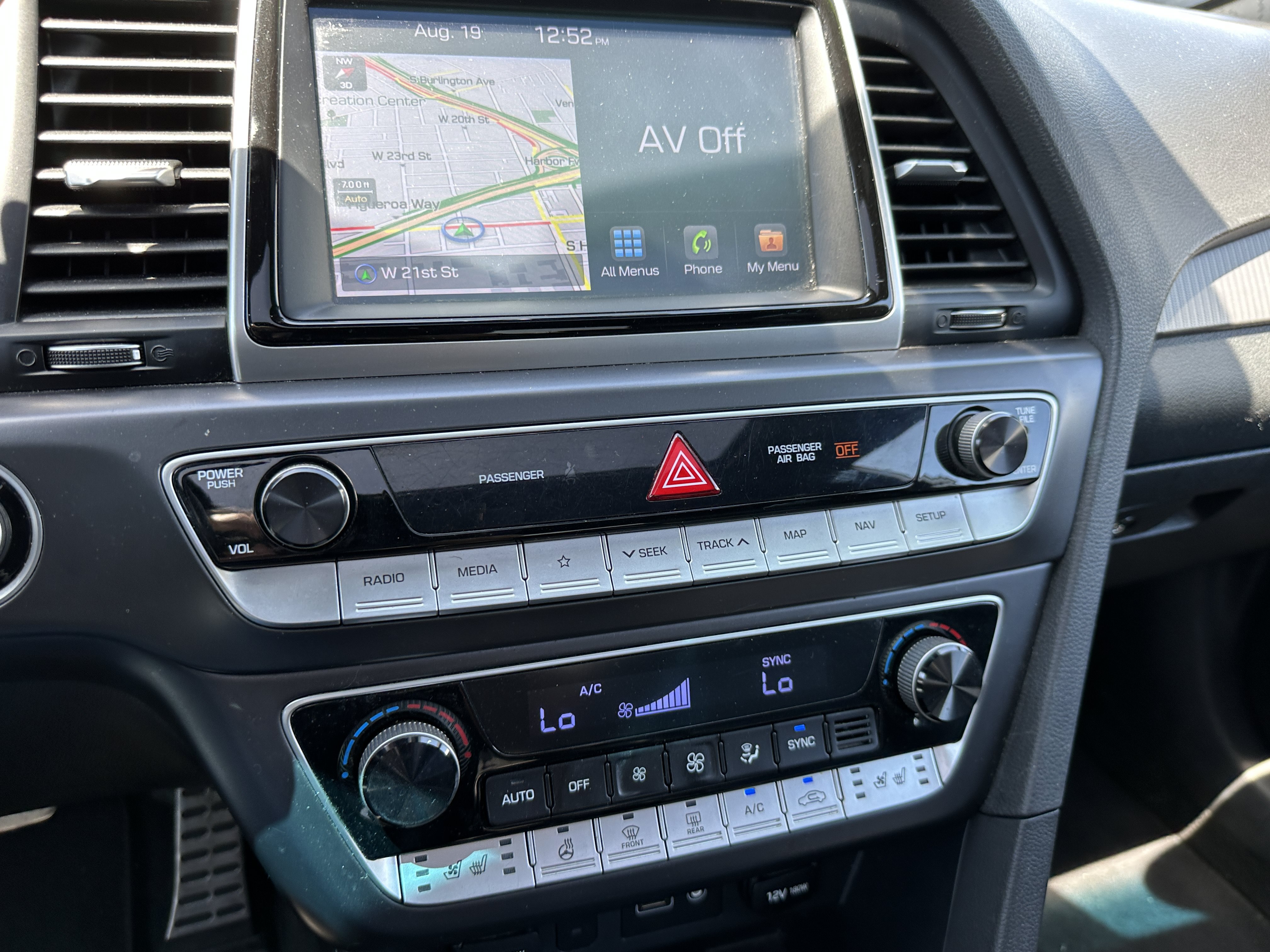 Used 2018 Hyundai Sonata Limited FWD image 25