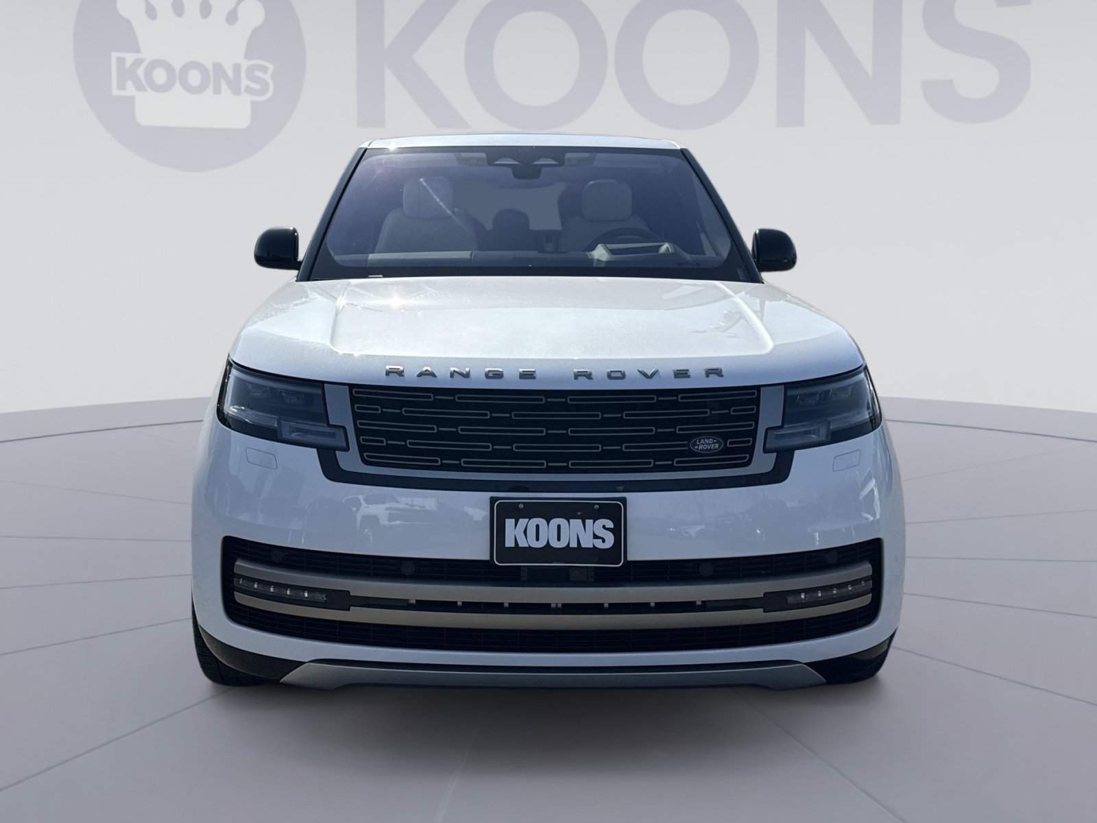 Used 2022 Land Rover Range Rover SE image 11